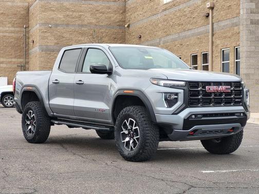 Sterling 2024 GMC Canyon AT4X