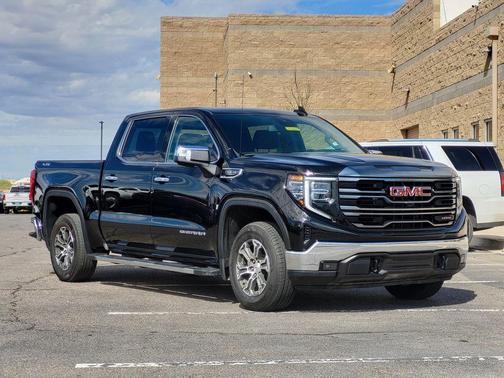 2024 GMC Sierra 1500 SLT