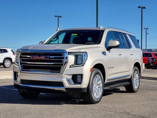 2022 GMC Yukon SLT