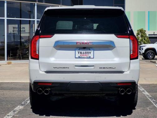2022 GMC Yukon Denali