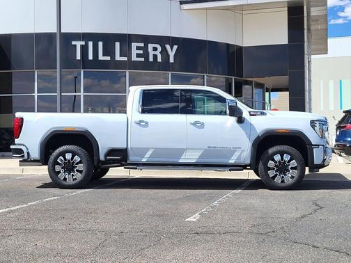 Glacier White 2026 GMC Sierra 2500 Denali