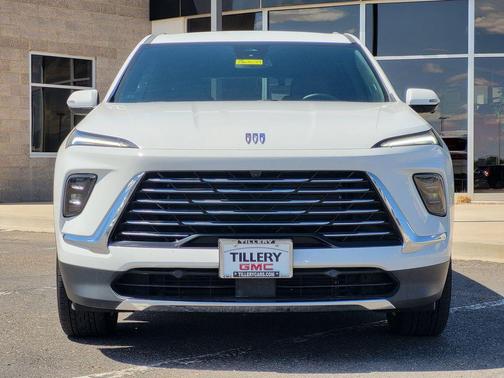 Summit White 2025 Buick Enclave Preferred