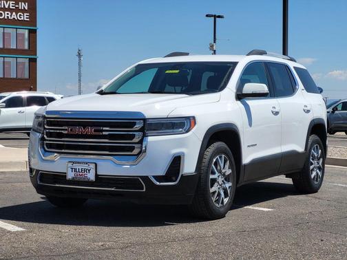 2023 GMC Acadia SLT