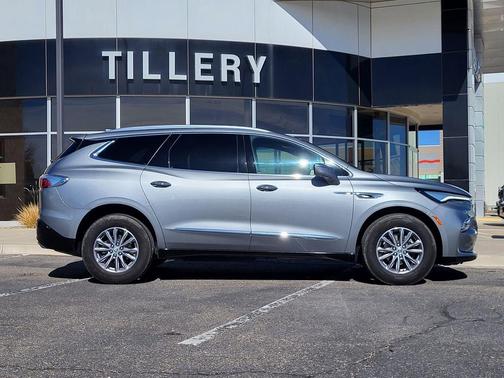 2024 Buick Enclave Premium