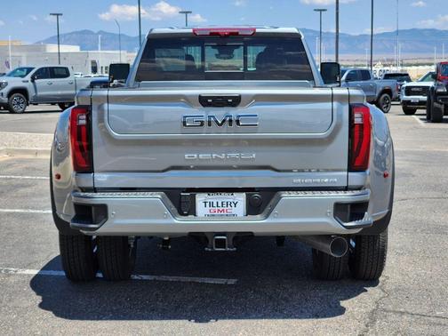 2025 GMC Sierra 3500 Denali Ultimate