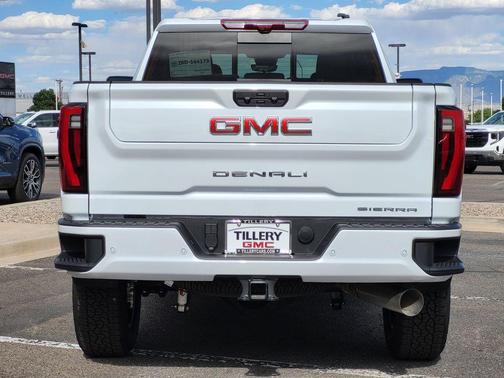 Glacier White 2026 GMC Sierra 2500 Denali