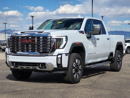 Glacier White 2026 GMC Sierra 2500 Denali