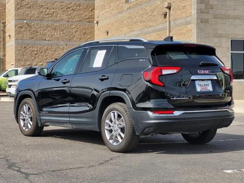 2022 GMC Terrain SLT