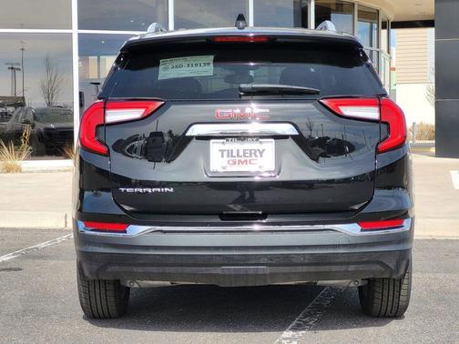 2022 GMC Terrain SLT