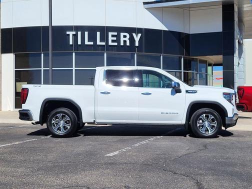 2025 GMC Sierra 1500 SLT