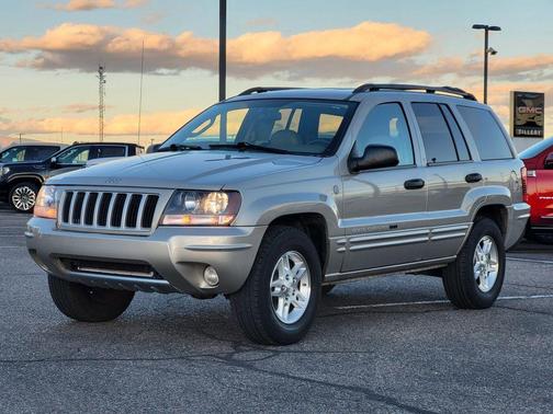 2004 Jeep Grand Cherokee Laredo