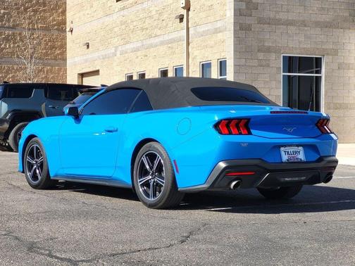 2024 Ford Mustang EcoBoost