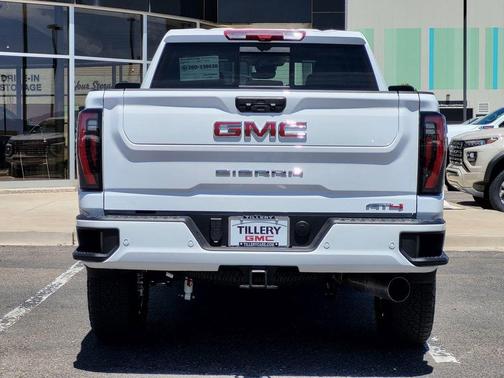 Summit White 2026 GMC Sierra 2500 AT4