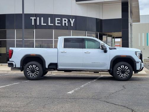 Glacier White 2026 GMC Sierra 2500 Denali Ultimate