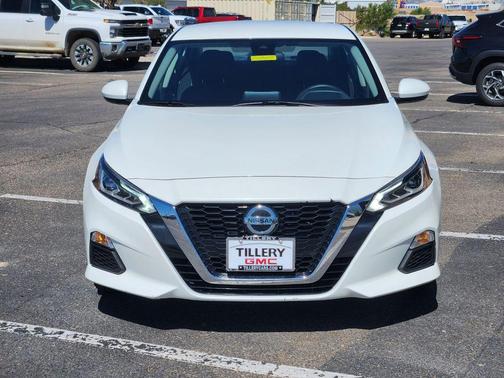 2021 Nissan Altima 2.5 SV