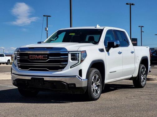 2024 GMC Sierra 1500 SLT