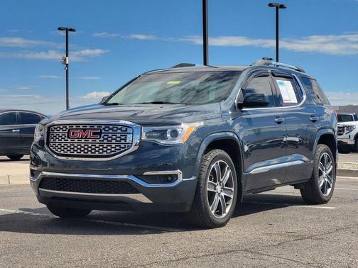 2019 GMC Acadia Denali