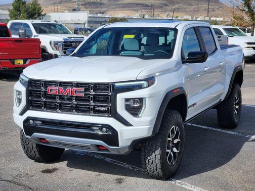 2023 GMC Canyon AT4X