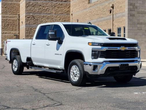 Summit White 2024 Chevrolet Silverado 2500 LT