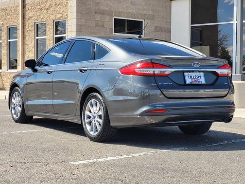 Gray 2017 Ford Fusion SE