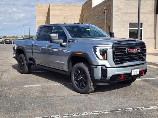 2025 GMC Sierra 2500 AT4