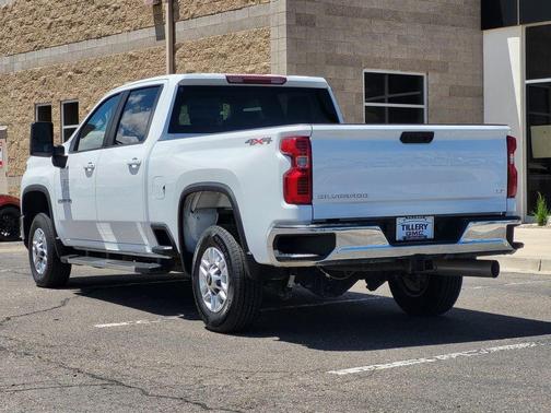 Summit White 2025 Chevrolet Silverado 2500 LT