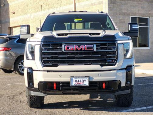 2026 GMC Sierra 2500 AT4