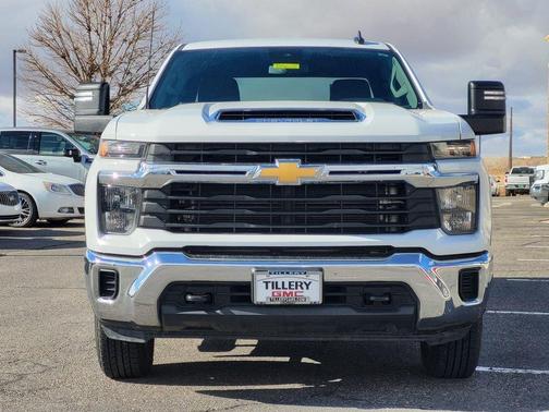 Summit White 2024 Chevrolet Silverado 2500 LT