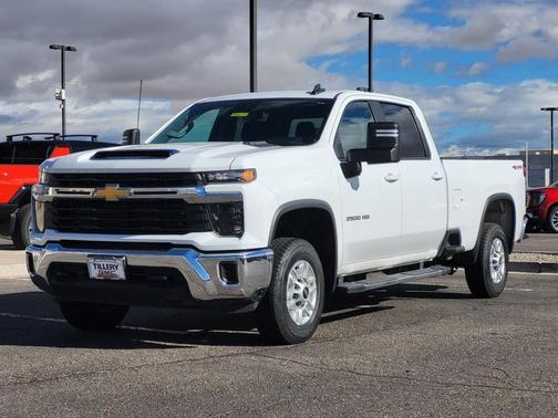 Summit White 2024 Chevrolet Silverado 2500 LT