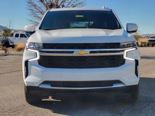2022 Chevrolet Suburban LS