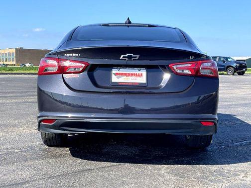 2022 Chevrolet Malibu FWD LT