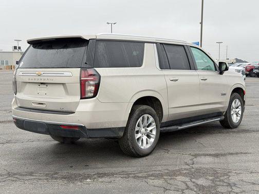 2021 Chevrolet Suburban LT