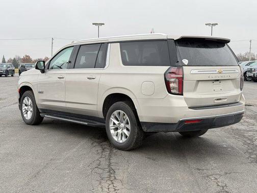 2021 Chevrolet Suburban LT