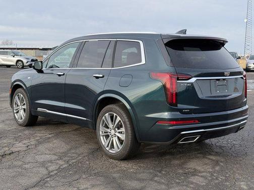 2025 Cadillac XT6 Premium Luxury AWD