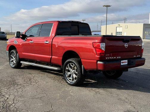 2017 Nissan Titan XD SL