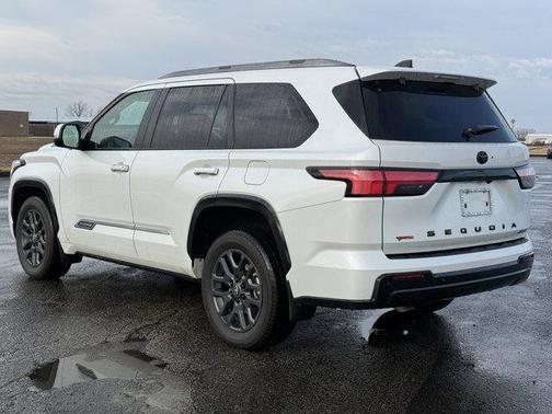 2025 Toyota Sequoia Platinum
