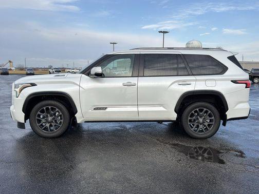 2025 Toyota Sequoia Platinum