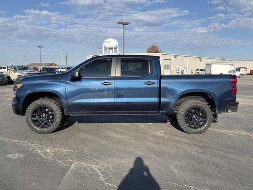 2023 Chevrolet Silverado 1500 Custom Trail Boss