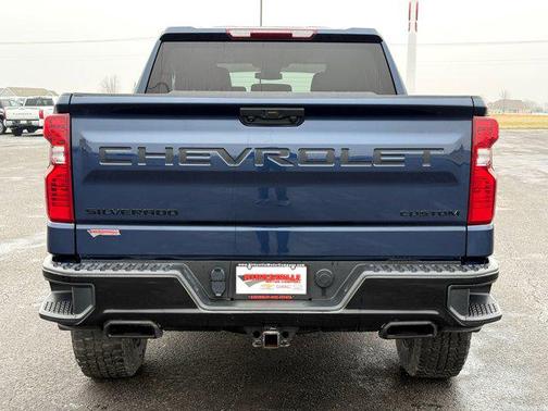 2023 Chevrolet Silverado 1500 Custom Trail Boss