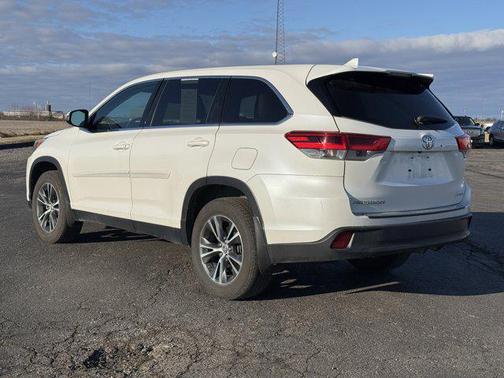 2019 Toyota Highlander LE Plus