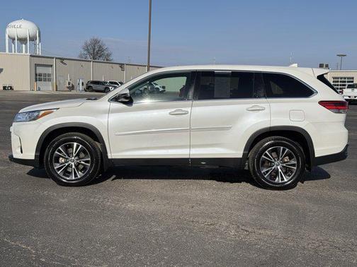 2019 Toyota Highlander LE Plus