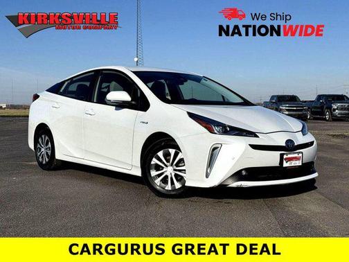 2021 Toyota Prius LE