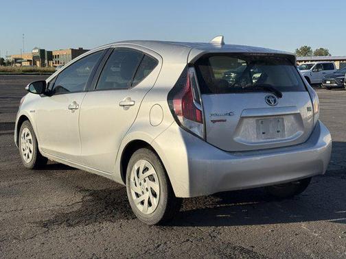 2016 Toyota Prius c Three