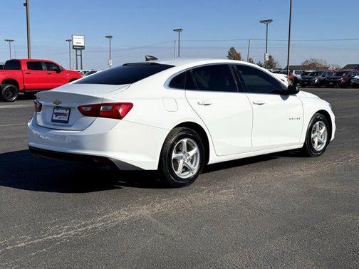 2017 Chevrolet Malibu 1LS