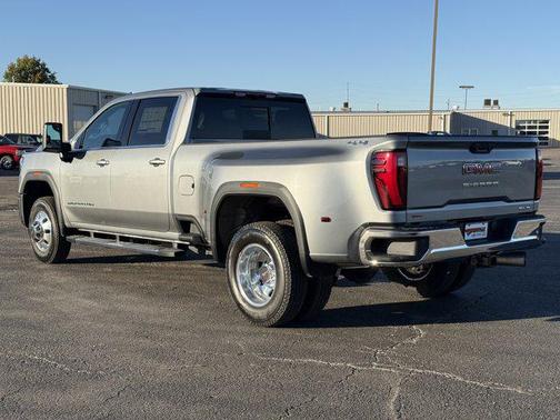 2026 GMC Sierra 3500 SLE