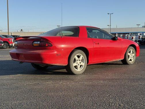1999 Chevrolet Camaro Base
