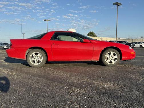 1999 Chevrolet Camaro Base
