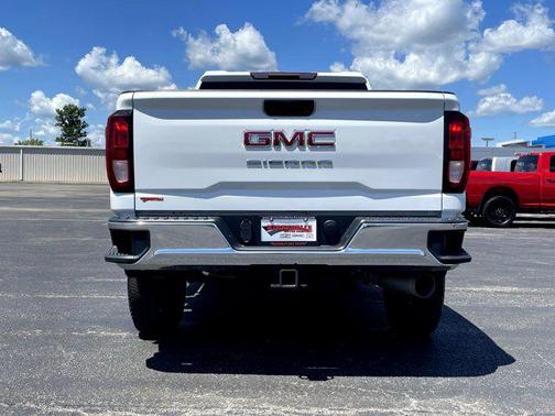2021 GMC Sierra 2500 Base