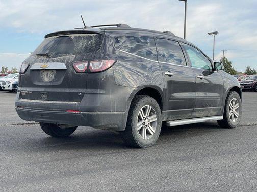 2017 Chevrolet Traverse 2LT