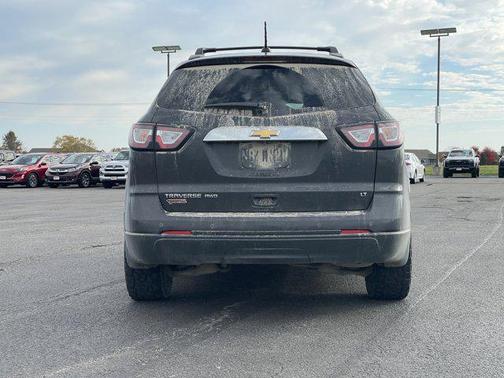 2017 Chevrolet Traverse 2LT